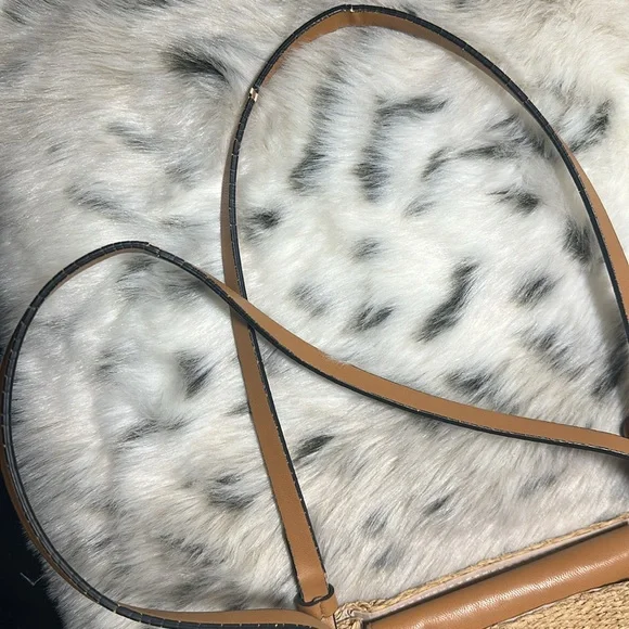 H&M Tan Woven Tote Bag - Picture 3 of 3